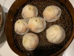咸蛋黄小笼包-样样体面(宝安支路店)