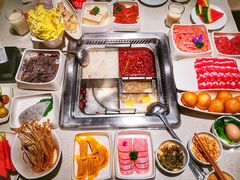 -海底捞火锅鲜切牛肉主题店(长寿路店)