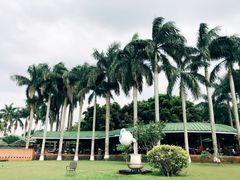 -侯臣咖啡文化村