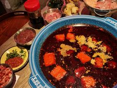 重庆原始红油现炒锅底-王歘歘·chuǎ火锅(五道营店)