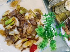 -马尔龙新疆饭店·清真(瑞景店)