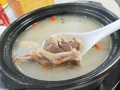 农家老鹅汤-七的湖·晚芳亭·阳澄湖农家菜·大闸蟹(莲花岛店)