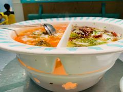 -姚姚酸菜鱼·金戈戈香港豉油鸡(喜荟城联名店)