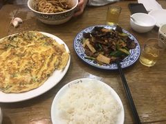 -东兴寒舍老北京炸酱面(三里河路店)
