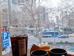 -星巴克臻选(南京艾尚天地店)