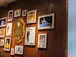 -十月日记高端孕妈妈摄影(黄金大厦店)