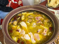 -威邵鸡煲(西华路总店)