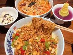 -李犟大爆鳝面·手工蟹黄包(湖滨西湖店)