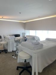 -JNK皮肤管理中心