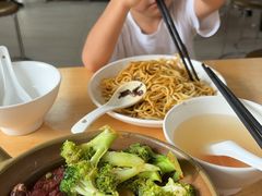 -波记美食煲仔饭蒸饭(客村店)