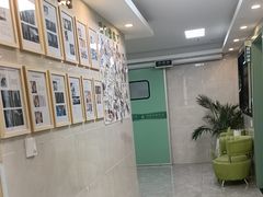 -半岛宠物医院24小时·内窥镜·牙科·碎石中心(府城大道店)