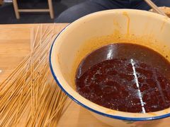 -拈签一笑黄牛肉辣卤串串