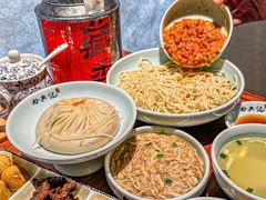 -裕兴记•蟹黄面馆(人民广场店)