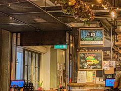 -Common Table · Brunch & Coffee