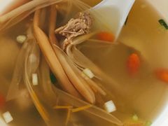 -爱贝尔高端月嫂(母婴护理)