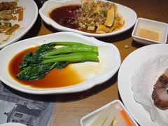 -肥仔文澳门猪骨煲(南京西路店)