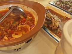 -霄汉牛三鲜湖北砂锅菜(万松园2店)