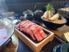 -湊湊火锅·茶憩(南京东路悦荟店)