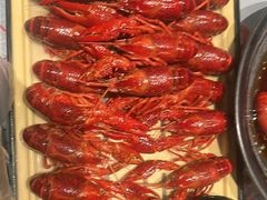 -肥肥虾庄·金牌油焖大虾(杨园滨江时代walk店)