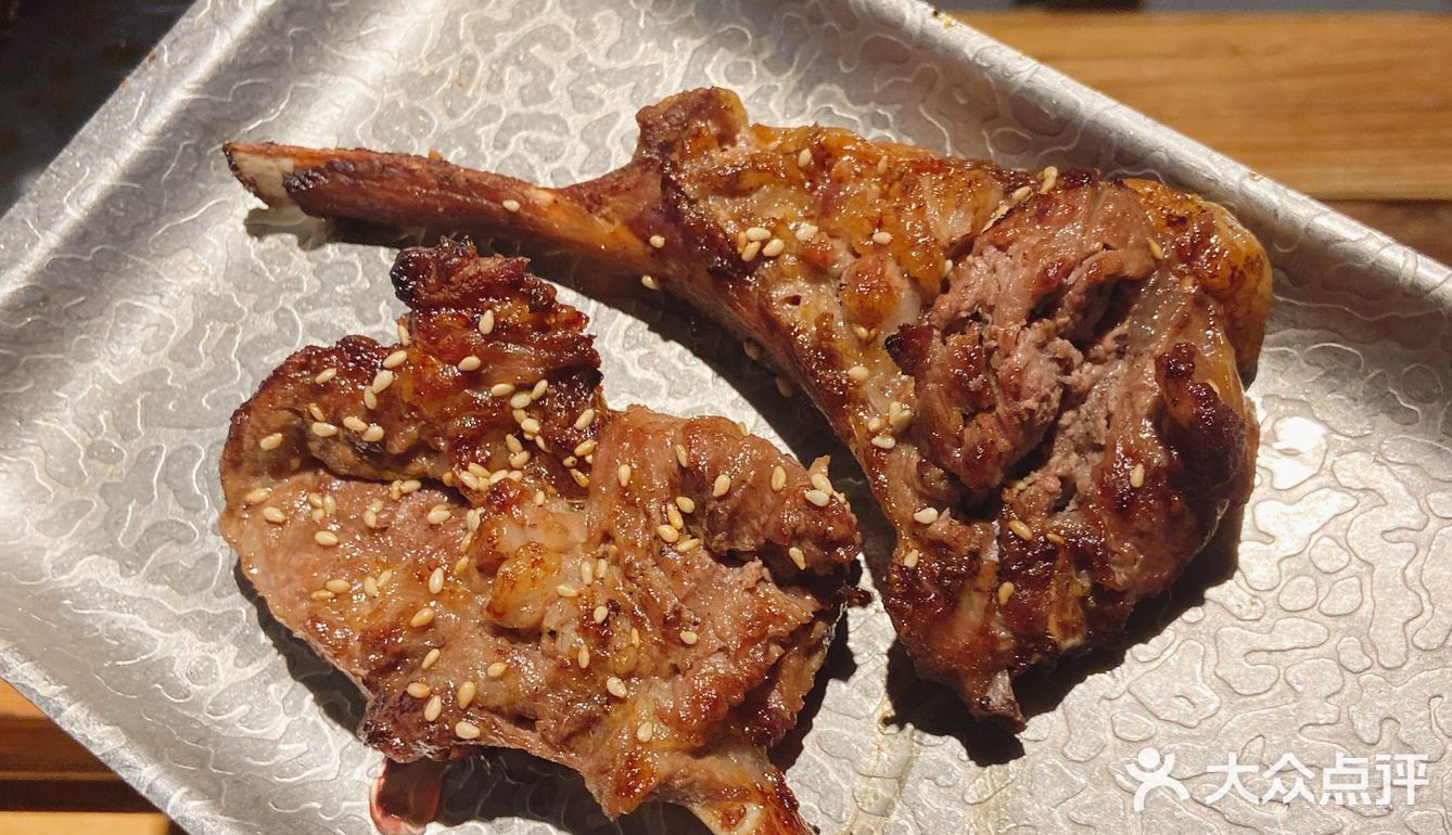 在烧烤店来一碗老式麻辣烫[疑问]