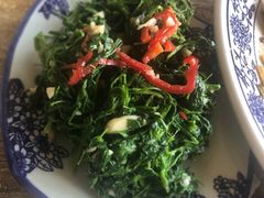 -壹阁胡羊焖饼(特色小吃街店)