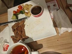 -必胜客(阿诗玛店)