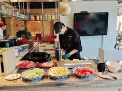 自助取餐区-绿地万豪酒店-城市节奏餐厅