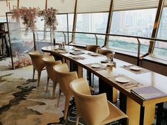 -杏荟旋转餐厅(广州爱群店)