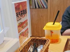 -暖食光·台式家庭餐厅·生日主题店(万达店)