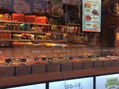 -来伊份(我格广场武宁路店)