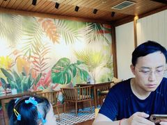 -比多罗咖啡吧(三亚海棠湾万丽度假酒店)