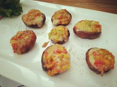 彩椒焗香菇-维苏唯披萨(青云街店)