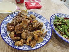 -江城燕子大排档(江汉路步行街店)