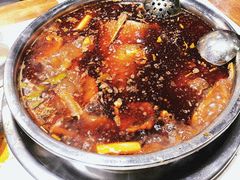 -肖肖酸萝卜鱼火锅(总店)