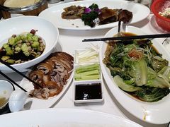 -梅利汴京烤鸭•开封豫菜地标店(东大街店)