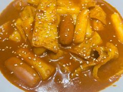炒年糕-吴草鸡爪오초닭발韩食堂(融恒盈嘉中心店)
