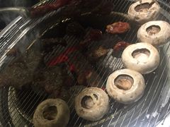 口蘑-本炙炭烤·蒲烧活鳗料理店(金沙洲店)