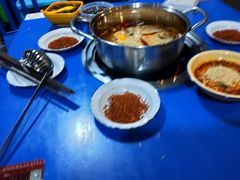 -马路边边麻辣烫(世纪金源店)