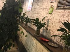 -休记光头香辣蟹干锅店(衣冠庙店)