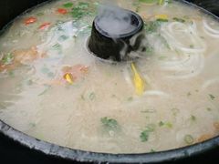 -飞虎过桥米线(翠湖店)