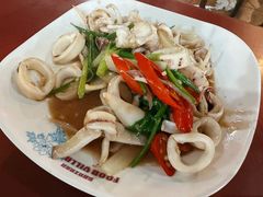 -班赞海鲜市场胖阿姨加工点