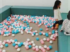 -龙格亲子游泳·水育早教运动中心(绿宝中心)