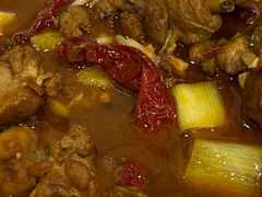 新疆大盘鸡-新疆巴州金丝特餐厅(大钟寺店)