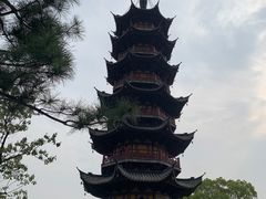 -龙华寺