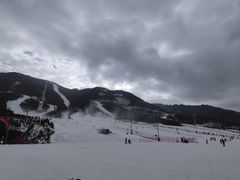 -鳌山滑雪度假区