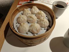 -馋三尺蟹粉小笼(人民广场店)