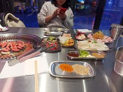 -马路牙子烧烤音乐酒馆(望京店)