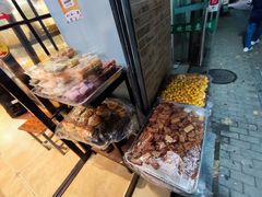 -宏发红西饼屋(天津路店)