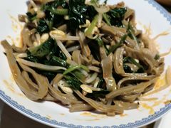 -小六汤包·老字号·中华名小吃(兴庆路店)