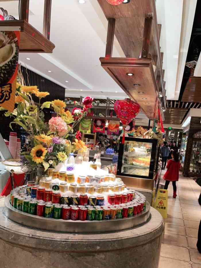 观宴近年来一直算是天津的自助龙头了单去不如充值合适午餐和晚餐主要